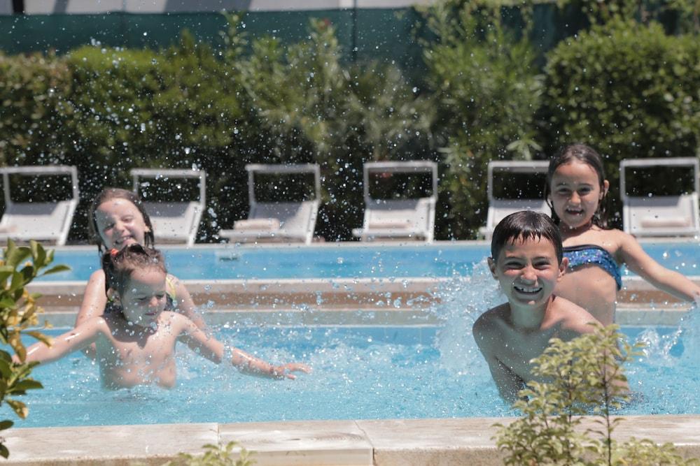 Hotel Doge Milano Marittima Exterior foto