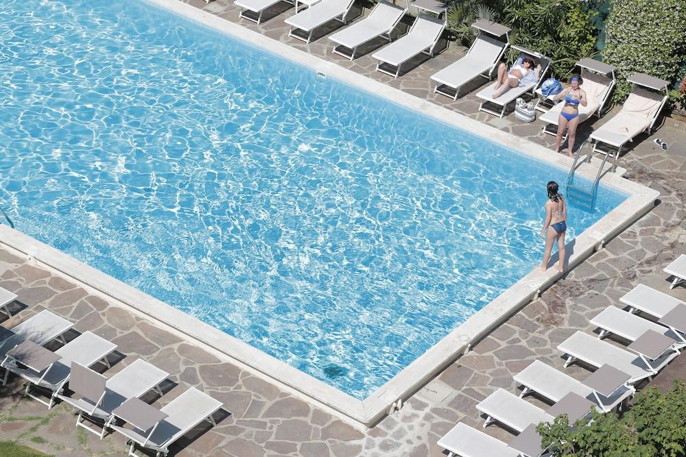 Hotel Doge Milano Marittima Exterior foto